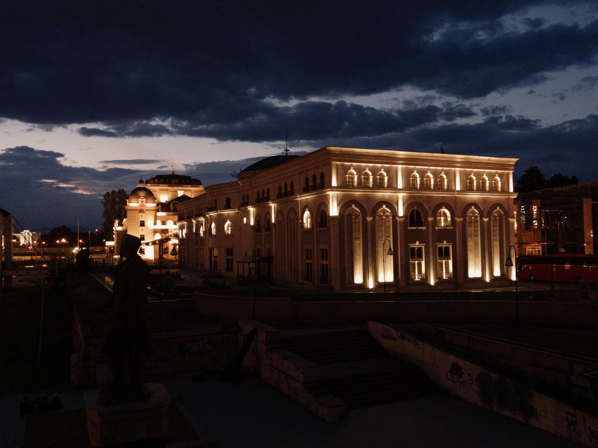 Üsküp Gece Manzarası